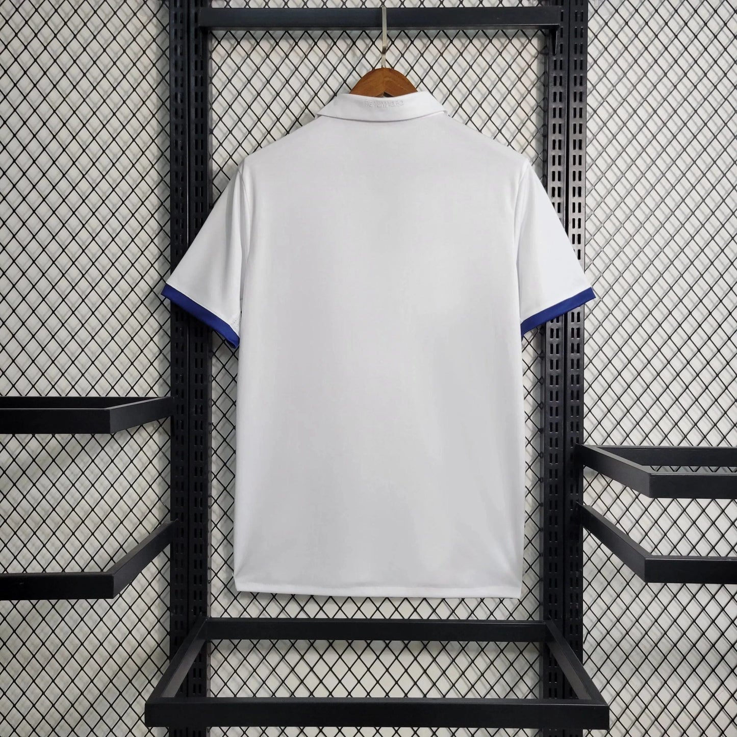 Jersey Real Madrid 2016/17 I Retro