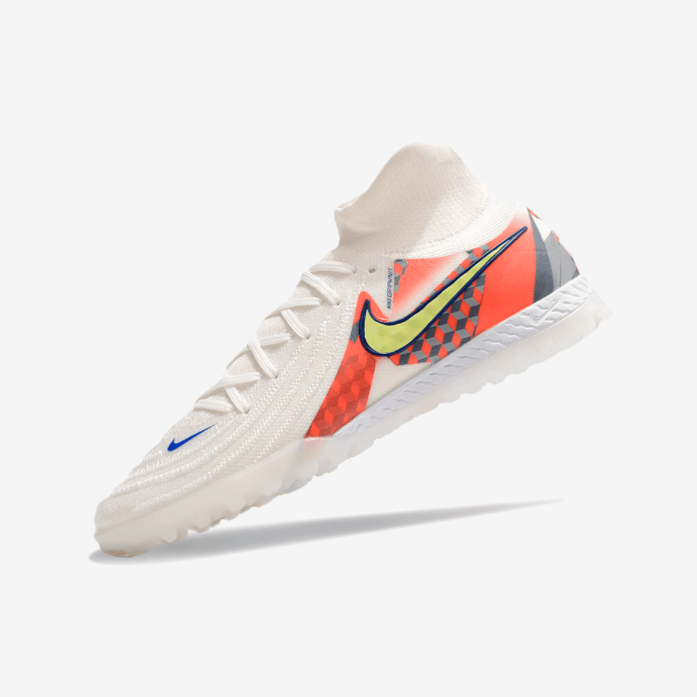 Football Boot Phantom Luna 2 Pro Society